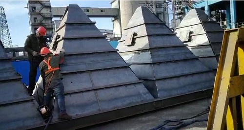 焦爐機側(cè)除塵灰斗制作